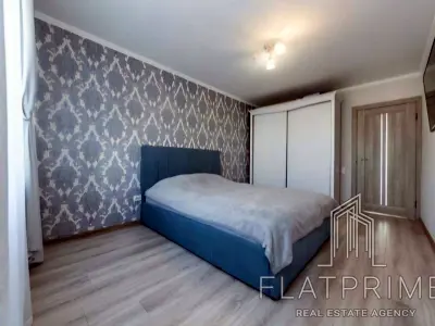 квартира за адресою Пантелеймона Куліша пл., 19