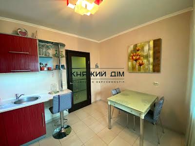 квартира за адресою Григорія Ващенка вул., 3