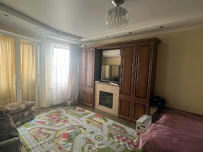 квартира за адресою Райдужний масив вул., 17