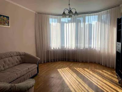 квартира по адресу Миколы Бажана просп., 14