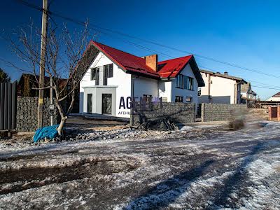 будинок за адресою с. Нові Петрівці, Центральна