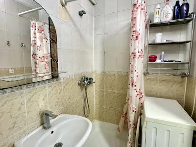 квартира за адресою Олени Теліги вул., 55