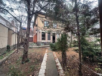 будинок за адресою Капітана Кузнєцова вул.