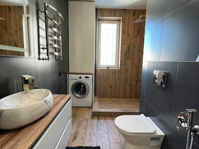 квартира за адресою Трускавецька вул., 123