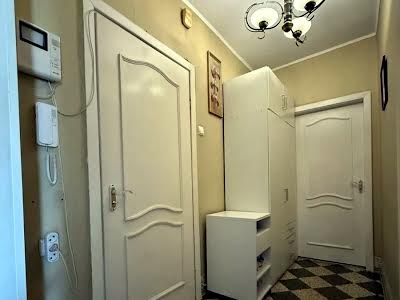 квартира за адресою Озерна вул., 14