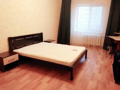 квартира за адресою Червоної Калини просп. (Володимира Маяковського), 5
