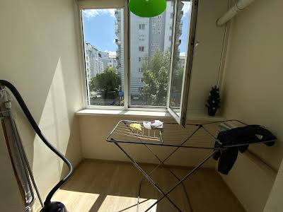 квартира за адресою Курінного Чорноти вул., 4