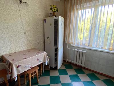 квартира по адресу Генерала Петрова ул., 27/5