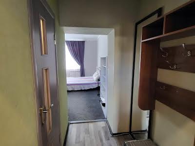 квартира за адресою Рене Декарта вул., 3