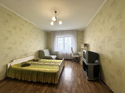 квартира за адресою Мілютенка вул., 17-В