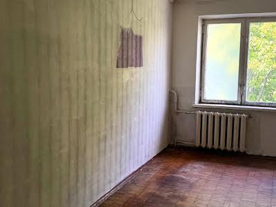 квартира за адресою Романа Ратушного вул. (Волгоградська), 41