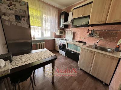 квартира за адресою Владислава Бувалкіна вул. (Бочарова Генерала), 46