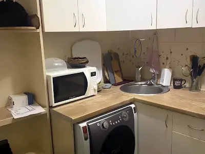 квартира за адресою Салютна вул., 3