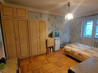 квартира за адресою Мілютенка вул., 11-А