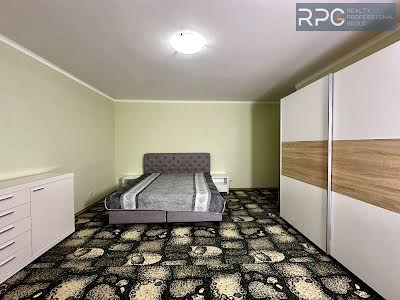 квартира за адресою Старонаводницька вул., 4-В