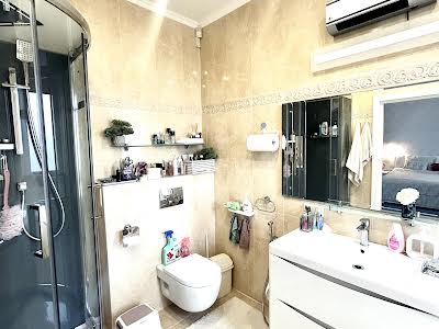 квартира за адресою Устима Кармалюка вул., 2