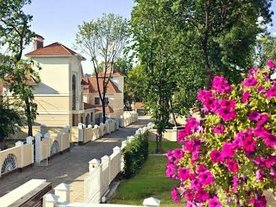 будинок за адресою Дмитріївська вул. (Дмитрія Донського), 1