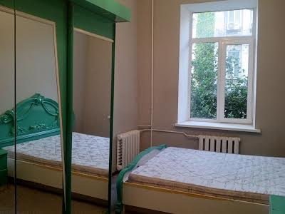 квартира по адресу Межигорская ул., 32-А