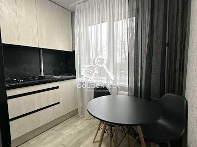 квартира за адресою Кривий Ріг, Степана Бандери вул. (Костенка), 27