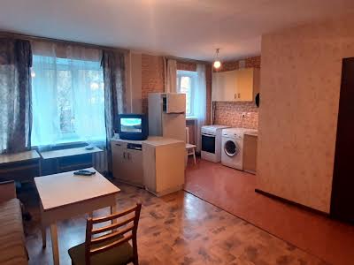 квартира по адресу Институтская ул., 16