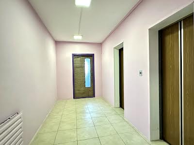 квартира за адресою Свободи просп., 32