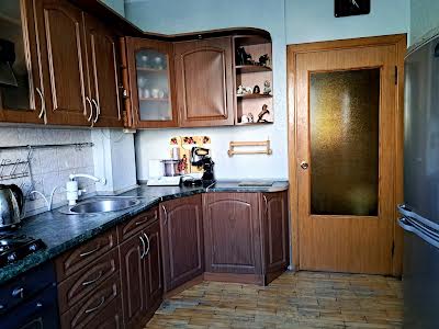 квартира за адресою Драгоманова вул., 25