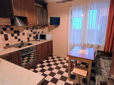 квартира за адресою Миколи Закревського вул., 95