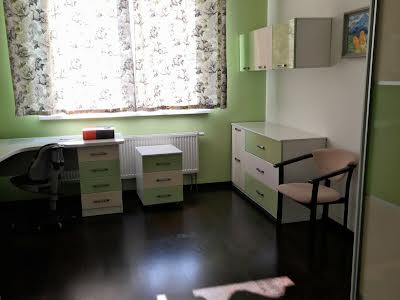 квартира по адресу Авиаконструктора Игоря Сикорского ул. (Танковая), 1