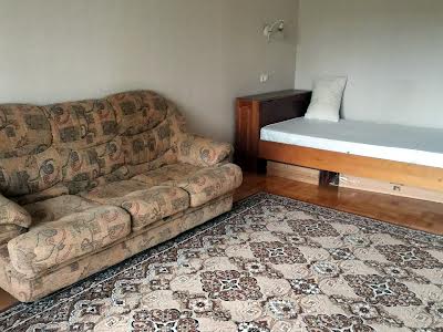 квартира за адресою Авіаконструктора Антонова вул., 7