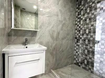 квартира за адресою Регенераторна вул., 4 к15
