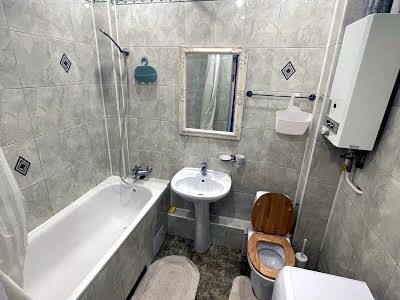 квартира за адресою 93-ї Холодноярської Бригади вул., 5