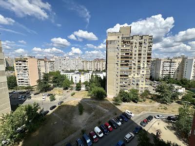 квартира по адресу Киев, Ахматовой Анны ул., 13г