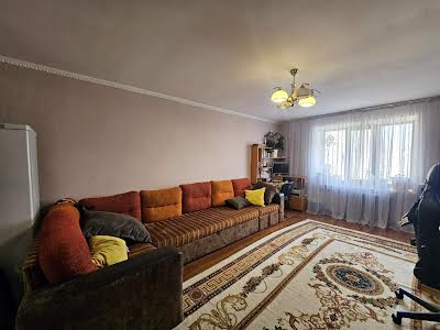 квартира по адресу Драгоманова ул., 44А