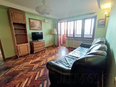 квартира за адресою Ентузіастів вул., 47