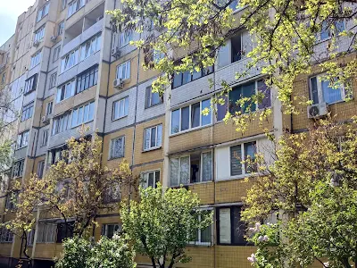 квартира за адресою Рональда Рейгана вул., 11-А