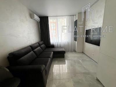 квартира за адресою Оксамитова вул., 11-А