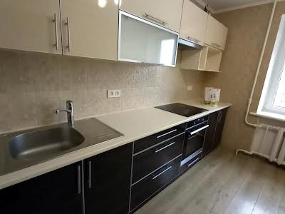 квартира за адресою Солом'янська вул., 23