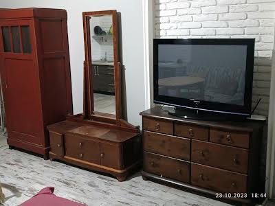 квартира по адресу Толстого Льва пл., 5