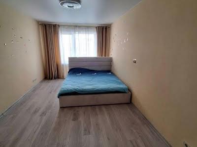 квартира по адресу Бориса Гмыри ул., 12-Б