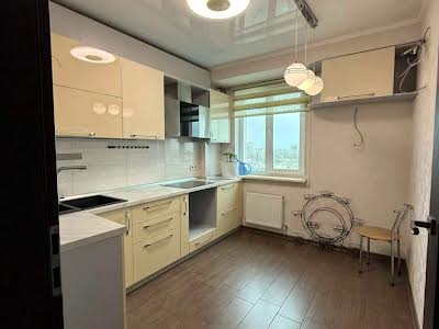 квартира за адресою Прохоровська вул., 39/41