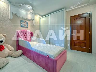квартира за адресою Чарівна вул., 119
