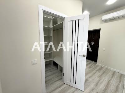 квартира за адресою Краснова вул., 3