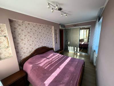 квартира за адресою Радистів вул., 2