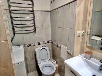 квартира по адресу Днепровская набережная ул., 13