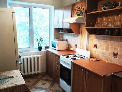 квартира за адресою Нікольська, 17