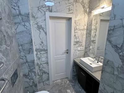 квартира за адресою Сонячна вул., 4