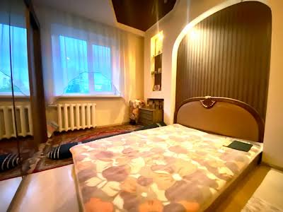 квартира по адресу Метростроевская ул., 3