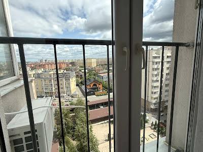 квартира за адресою Лесі Українки вул., 19