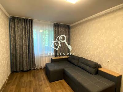 квартира за адресою Тинка, 16
