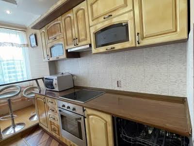 квартира за адресою Дніпровська набережна вул., 26а